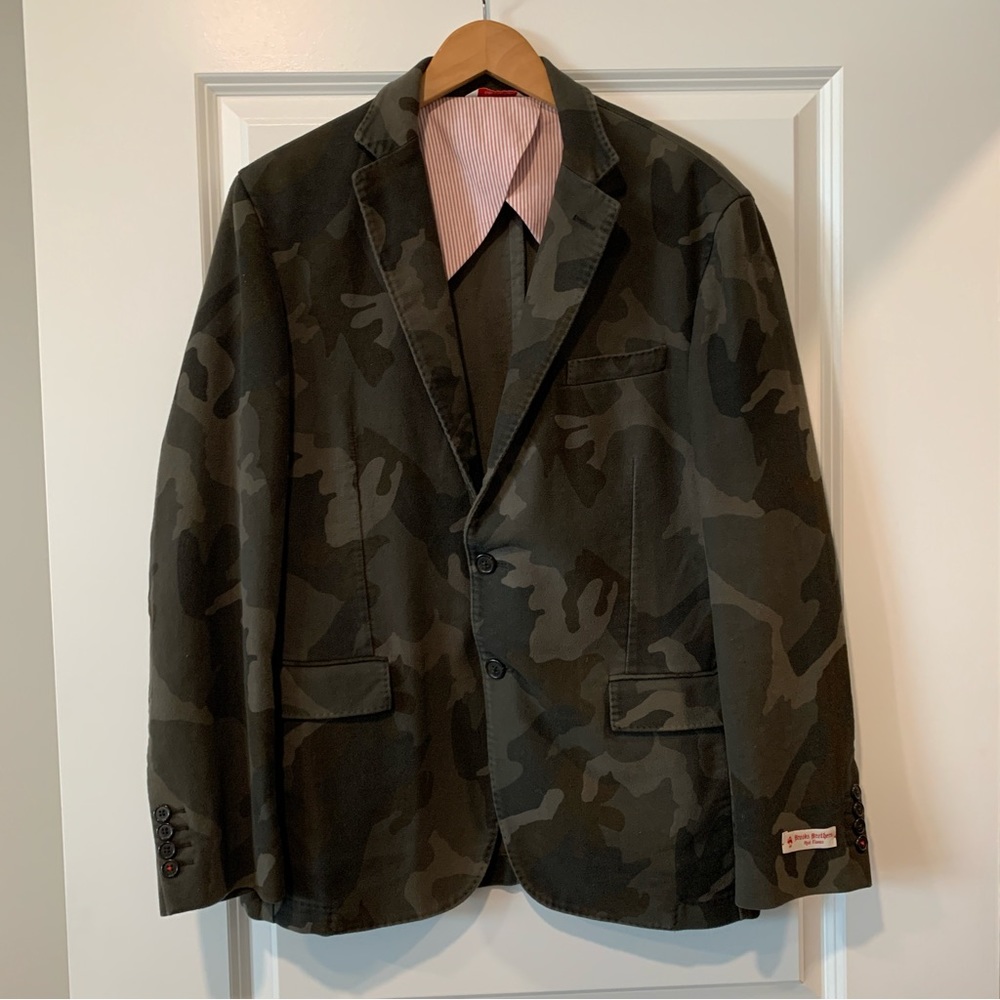 Brooks Brothers Red Fleece Men’s Blazer